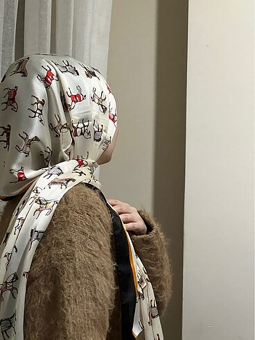 Gucci Hermes şal
