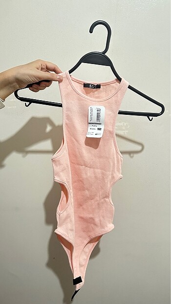 Crop alttan çıtçıtlı