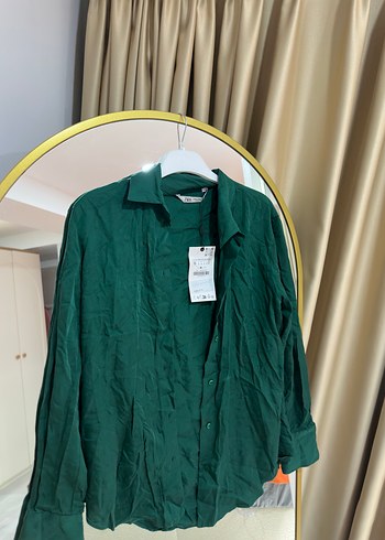 Zara Düğmeli Yeşil Keten Gömlek