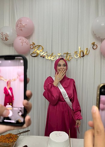Pembe Parlak Tesettür Abiye Elbise