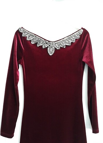 BORDO KADİFE GECE ELBİSESİ 