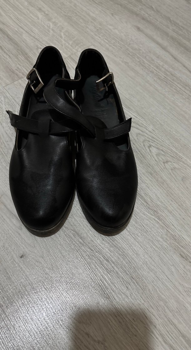 Tokalı Siyah Kadın Klasik Ayakkabı - Görsel 2