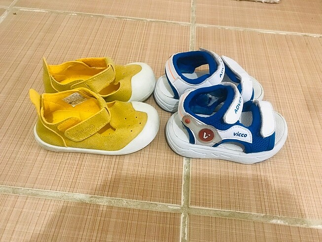 Vicco SATILDIIIIIII. 2 adet ayakkabı yeni gibi