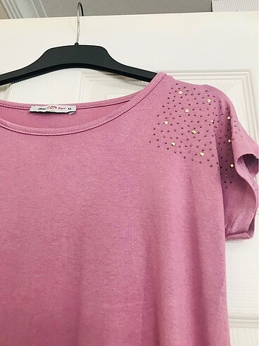 m Beden pembe Renk Şık tshirt