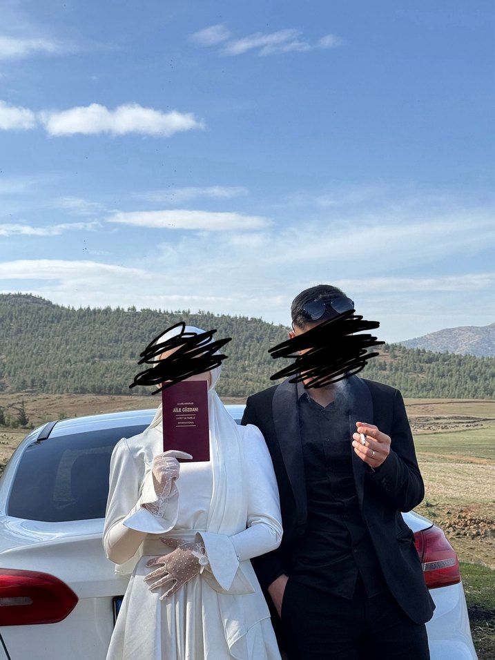 Uzun Kollu Beyaz Nikah Elbisesi - Görsel 2