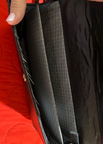 Yılan desenli siyah çanta - Görsel 2