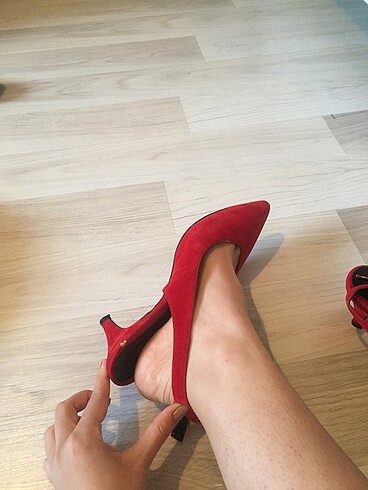 37 Beden Kırmızı topuklu ayakkabı