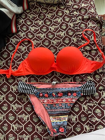 Öneri bikini takımı