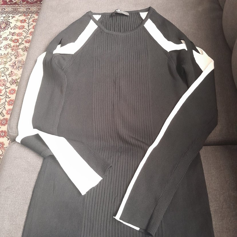 Siyah Beyaz Çizgili Kadın Triko Kazak - Görsel 2