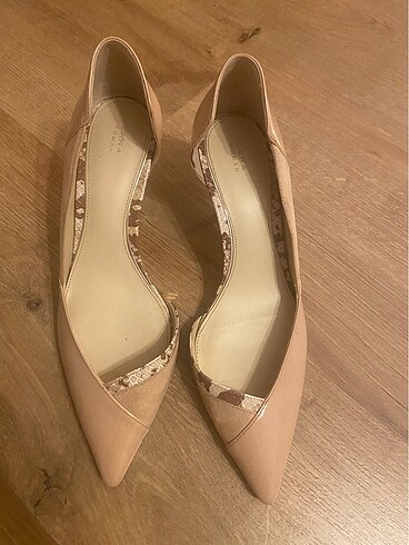 Zara Stiletto