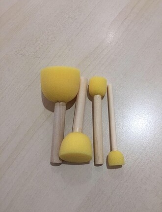 Ponpon Fırça Seti