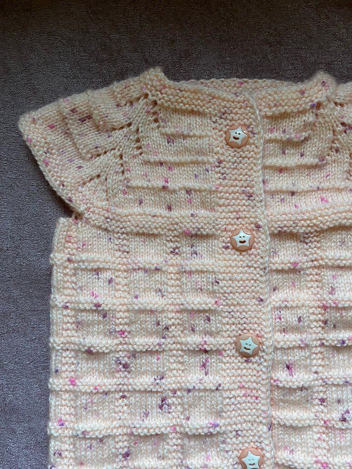 El Örgüsü Bebek Yeleği - Görsel 2