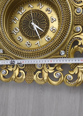 Parlak Altın Renkli Duvar Saati - Görsel 4