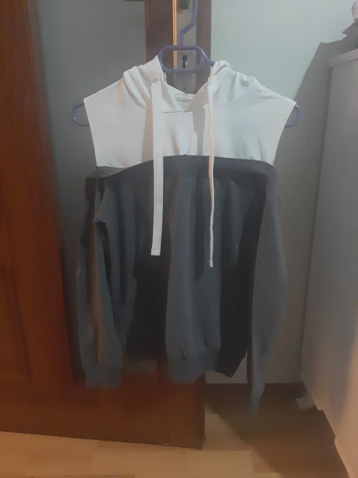 Gri V Yaka Kolsuz Mini Sweatshirt - Görsel 2