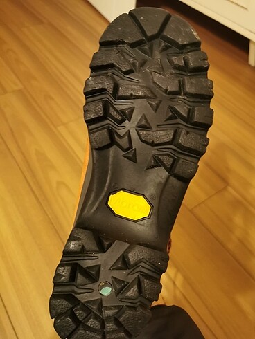39 Beden La sportiva yürüyüş botu