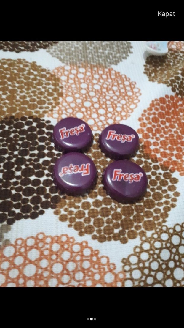 Renkli Rock Punk CocaCola Rozetleri 100 kapak 50 tl - Görsel 2