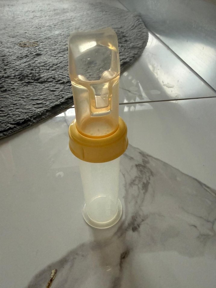 Medela Soft Cup Kaşık Biberon - Görsel 2