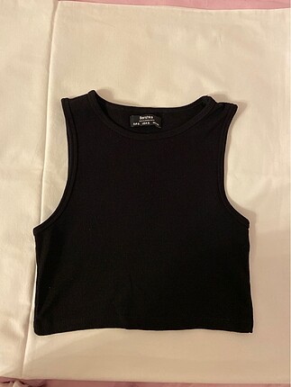 bershka crop top