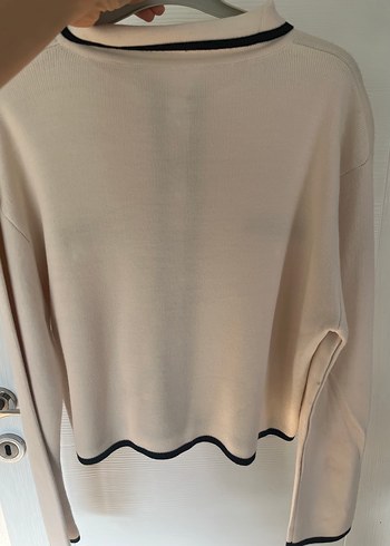 Düğmeli Beyaz Triko Kadın Hırka - Görsel 3