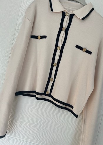 Düğmeli Beyaz Triko Kadın Hırka - Görsel 2