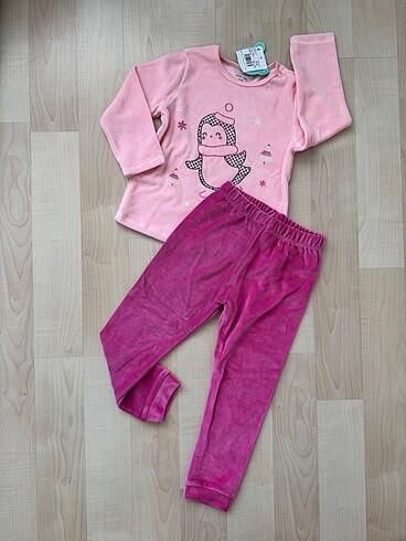 LC Waikiki Kadife pijama takımı