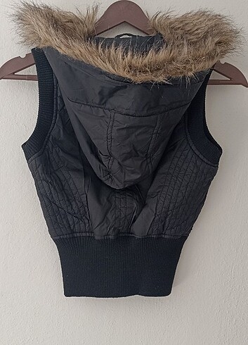 LCW WAİKİKİ KIZ ÇOCUK ŞİŞME YELEK - Görsel 2