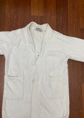 Beyaz Baskılı Kız Çocuk Bornozu - Görsel 6