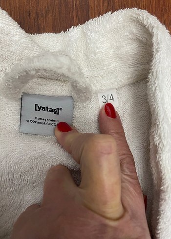 Beyaz Baskılı Kız Çocuk Bornozu - Görsel 4