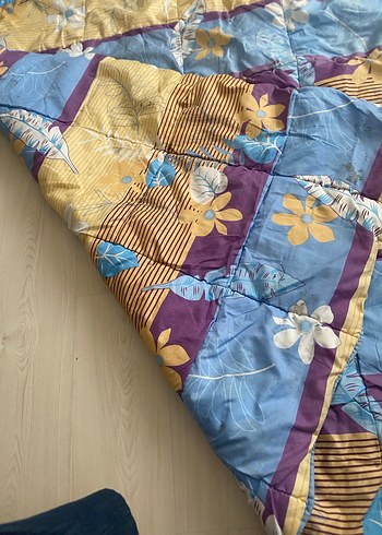 Çiçek Desenli Renkli  yorgan - Görsel 7