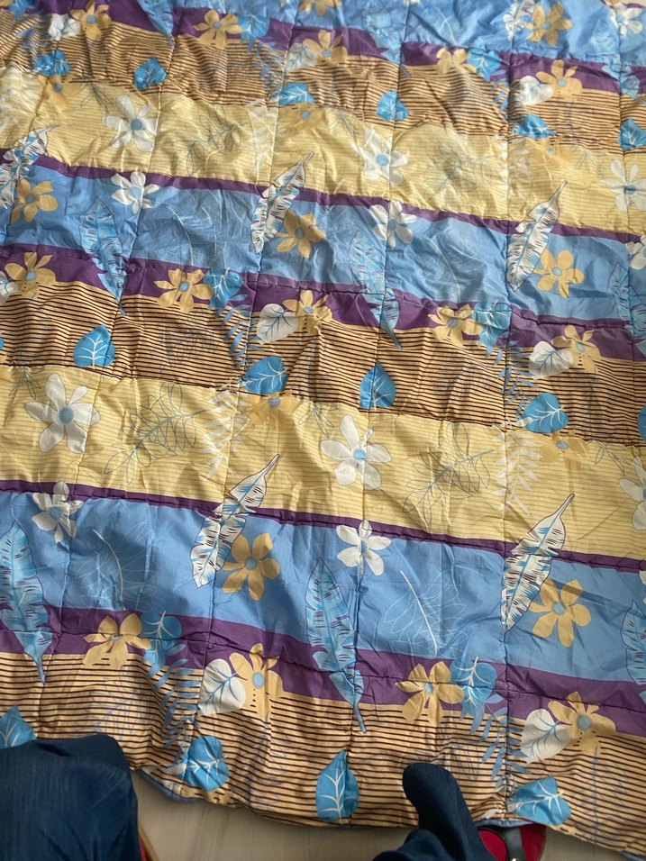 Çiçek Desenli Renkli  yorgan - Görsel 4