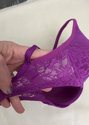 Mor Dantel Detaylı Goth Sütyen - Görsel 4
