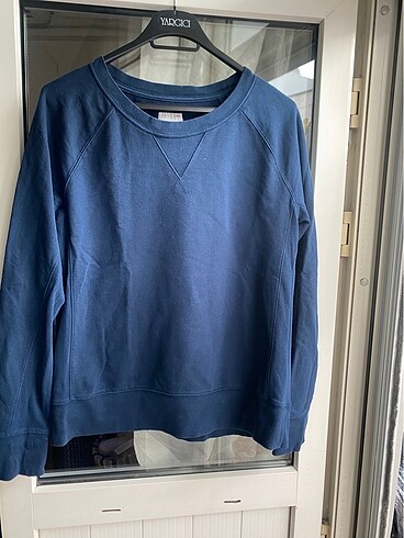 Gap marka sweatshirt