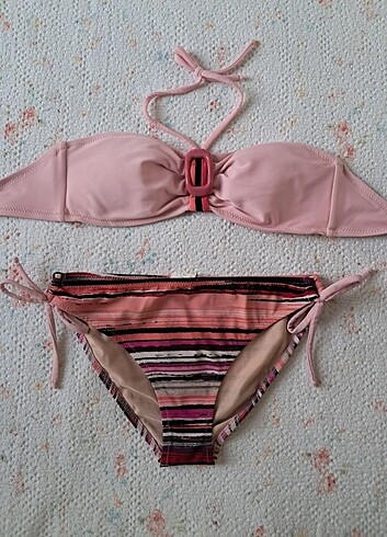 Zeki Bikini takımı