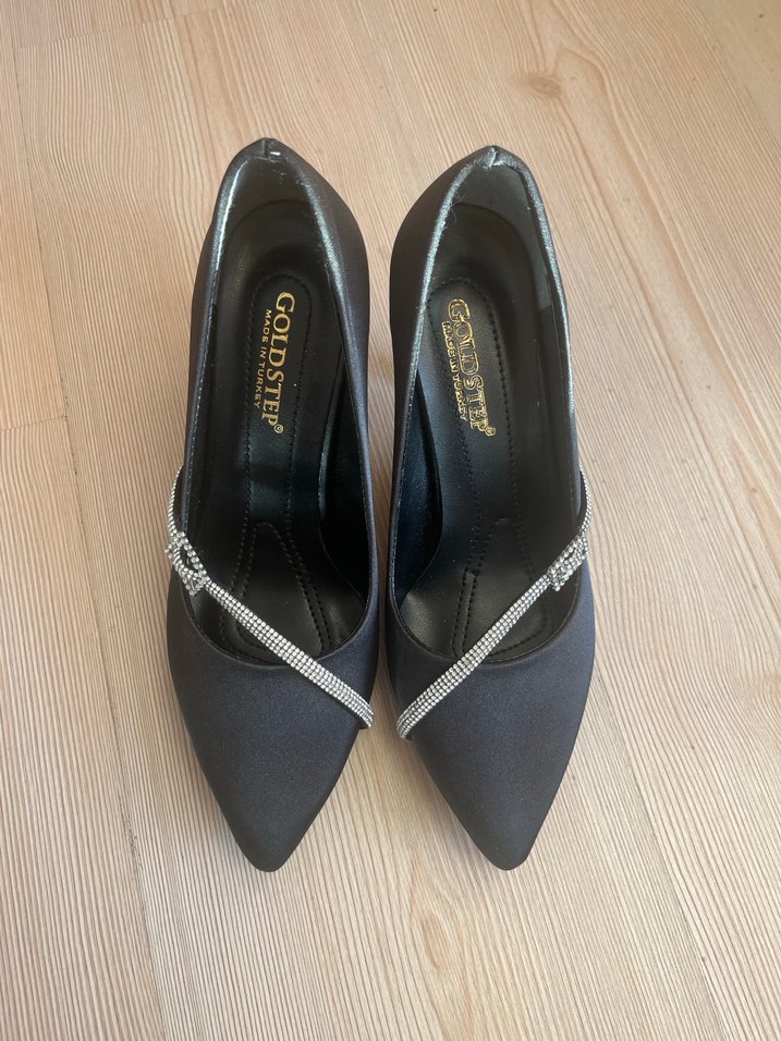 Siyah Tokalı İnce Topuklu Kadın Abiye Ayakkabı - Görsel 2