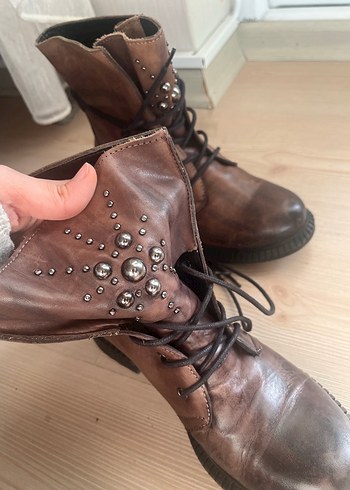 Kahverengi Deri Kadın Bot Greyder - Görsel 4