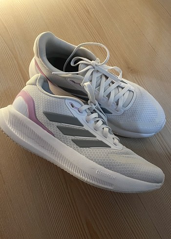 Adidas Beyaz Bağcıklı Kadın Spor Ayakkabı - Görsel 2