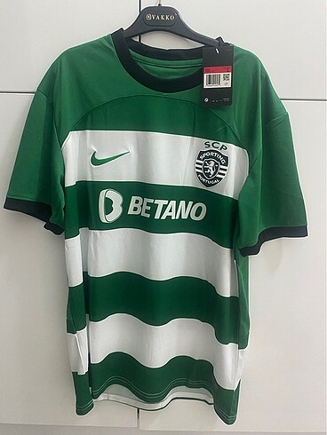 Sporting CP 2022-2023 iç saha forması