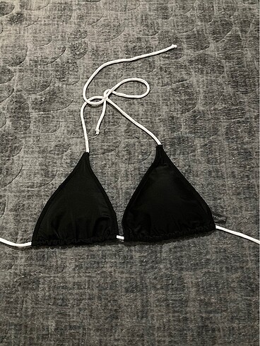 Bikini üstü