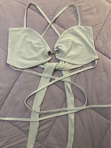 Bikini üstü