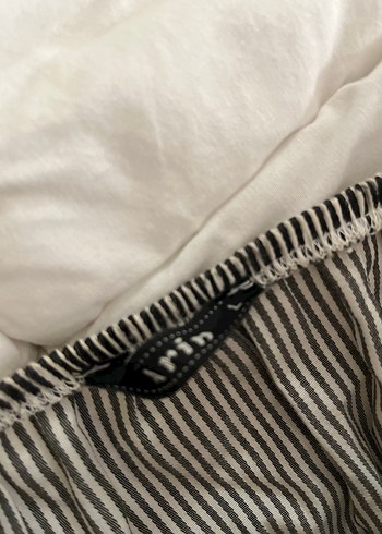 Çizgili, askısız, keten kısa tulum - Görsel 6