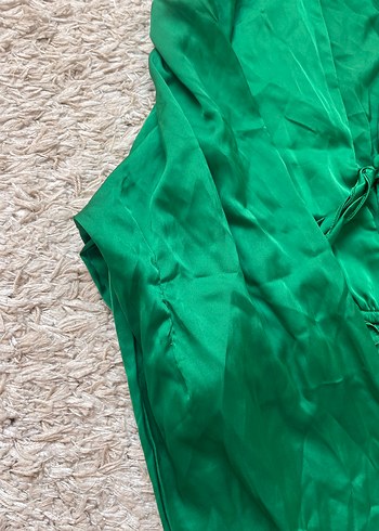 Parlak Yeşil Uzun Kollu Kısa Gömlek - Görsel 5