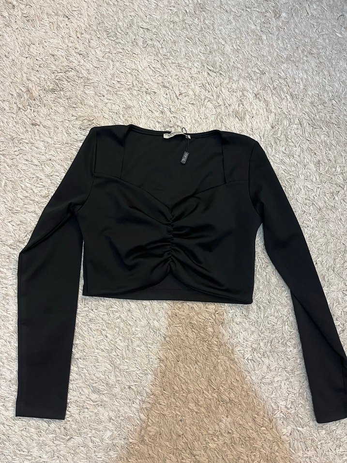 Siyah V Yaka Uzun Kollu Crop Bluz - Görsel 5