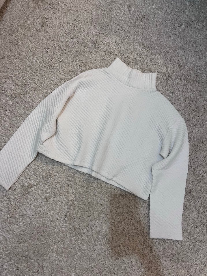 Beyaz Boğazlı Kadın Triko Kazak - Görsel 3