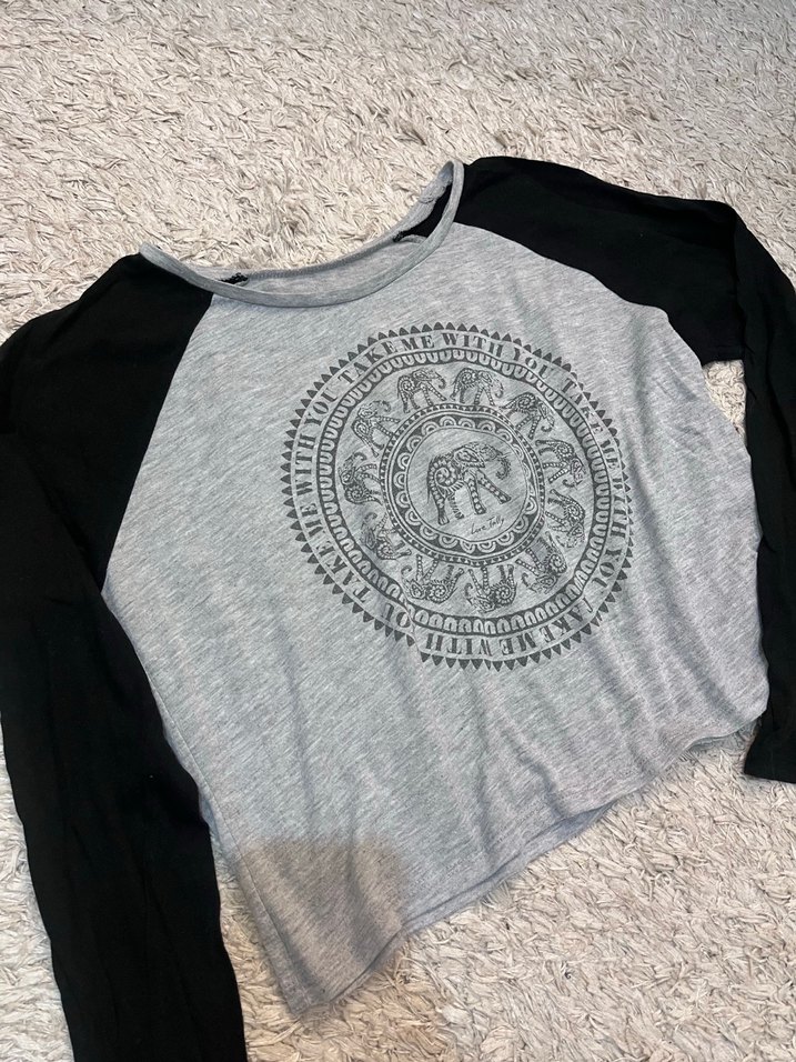 Gri Baskılı Bohem Uzun Kollu Crop Top - Görsel 4