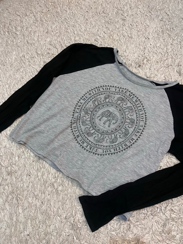 Gri Baskılı Bohem Uzun Kollu Crop Top - Görsel 2