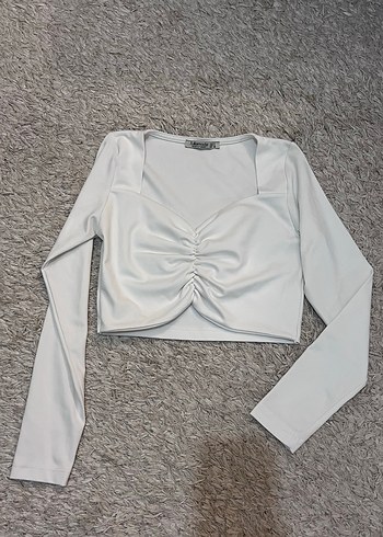 Büzgü Detaylı V Yaka Mini Bluz - Görsel 2