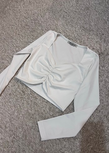 Büzgü Detaylı V Yaka Mini Bluz - Görsel 4