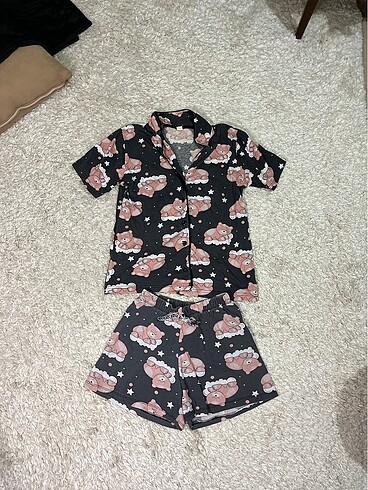 Pijama takımı