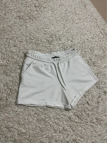 Bershka Spor şort