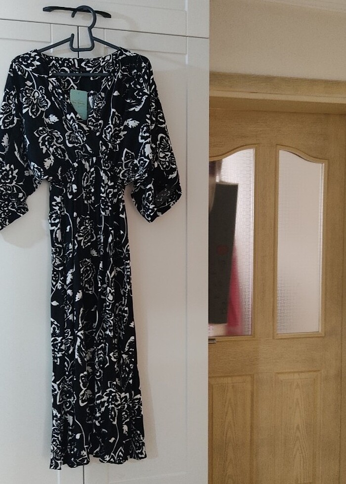 Sıfır etiketli günlük Uzun elbise  - Görsel 3